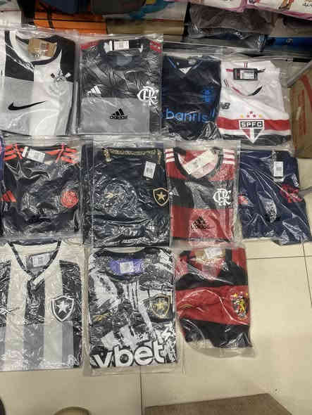 دريسات  اندية برازيلية براندات ماركات معروفة اصلي صناعة برازيل وڤيتنام وتايلند سعرالقطعه 5 الجمله  4000
لحد يگلي ب3000وب2500 مشتريهن بفلوس ارخص من الفانيلة الداخليه  
للتواصل ***********
