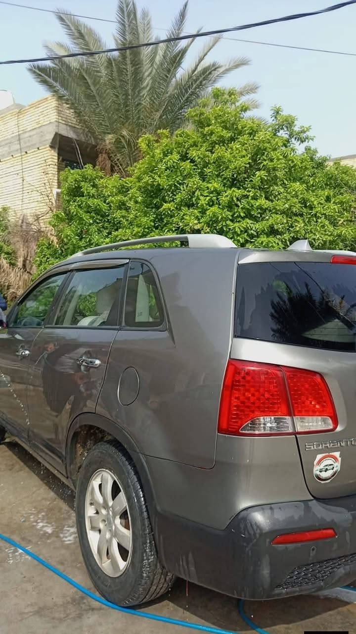 سلام عليكم سورنتو موديل 2011 دخول خاص وارد امريكي دوش اربعه سلندر سياره كلين مكفوله من ضربه وصبغ وتبديل  السياره ليبل واحد حداديه جديد تخم تاير جديد السياره مكانهه بغداد السعر 140 للاستفسار ***********
