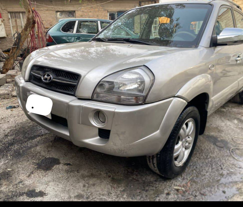 هونداي توسان 2008
رقم بغداد
بيه حادث جاملغ خلفي
وبيه قطع صبغ  ابيعك حزام وهيه مو حزام  حتى مااتعبك شرط بدون حادث عدا الحادث المذكور
سياره جاهزه كير مكينه تبريد
مكاني كربلاء
***********
