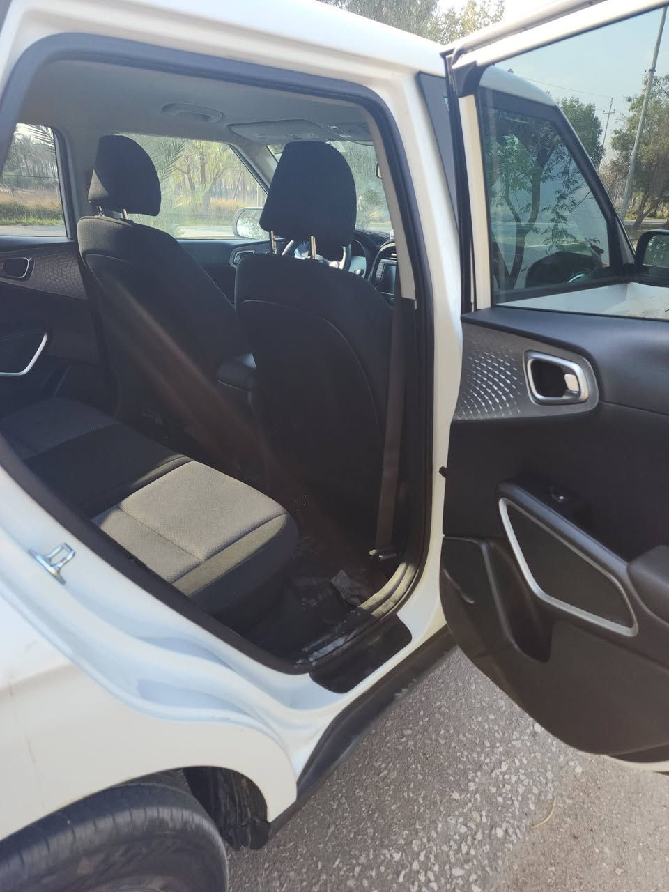 كيا صول موديل 2025 Lx حادث جاملغ وشبر بلباب بارد محرك2000 دخول جديد السعر 153 وبيه مجال هاتف*********** مكان السياره بابل
