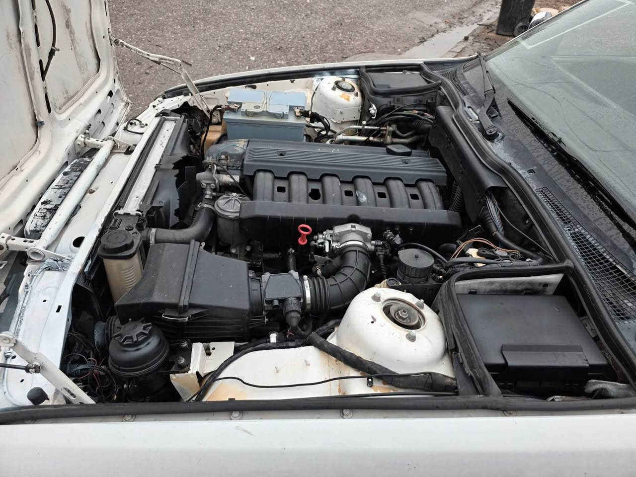 بیئیم مۆدیل ١٩٩١قپات مواسەفات بس گیر حادی گیرو مکینە بەشەرت  سلاید تەبرید جام کارەبای پاوەر بەشەرت رقم هەولیر بس اوەلیات سنەوی اسلی خۆی لەگەلە دحامی لۆ دحامی بەشەرت سحری ٣٤وەرەقەو مجال رقم تلەفۆن *********** أربيل, العراق
