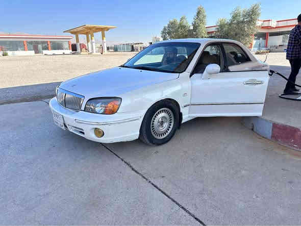 للبيع سوناتا وفود موديل 2001 محرك ٦سلندر جديد مكفول 

كير اوتماتيك وعادي ما بي اي ملاحضه شرط الفحص 

تبريد شغال تتفه شغاله كهربائيات كلها شغاله بدون نقص 

داخل جديد كلش ما بي اي نقص نضيف ومرتب سياره مال بيت 

صدرها حلو تخم تاير جديد ويل كب شاده جديد شاشه كامره ريمونت سستم صوت كله جديد داخل صاج وكلشي بيها شغال

بيها ضربه بل جاملغ المامي اليسر بدون شاصي وبيها كم قطعه صبغ اعتبرها حزام عدا القماره والبنيد ممصبوغه 

السعر 52 ورقه وبي مجال بصيط ***********
العنوان بغداد حي الخضراء بغداد
