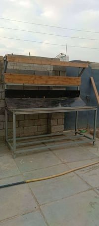 ميز بليارد • مخضر • قابل تفاوض