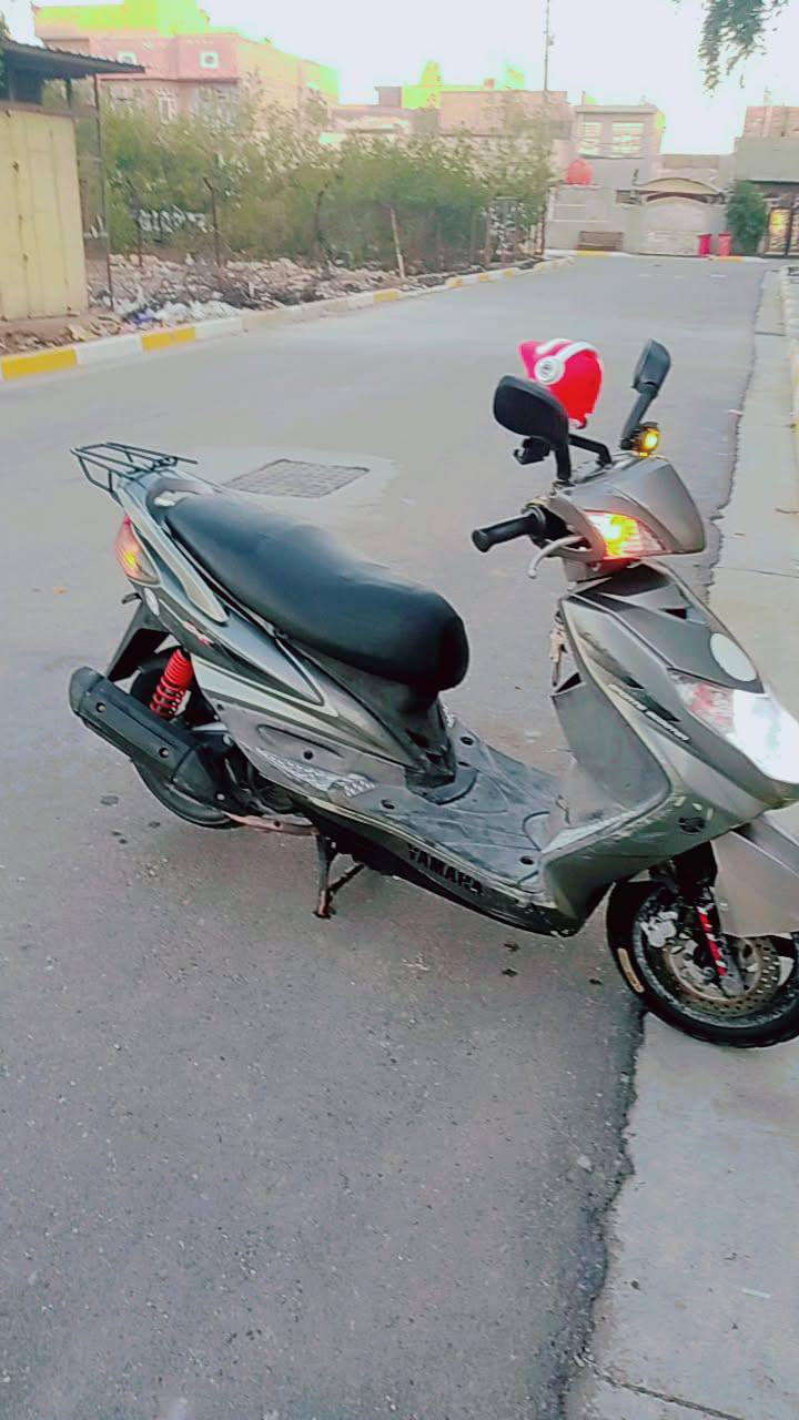 مكلفه بل نشر 
دراجة سكنس فحل كوري دراجة قبل 5 اشهر جبتهة رنبة كاملة كهربايات شغالة سلف بلادي كابريتر مو نوزل كابريتر بلادي مكينة مامفتوحة ابد اي فيتر يعجبة يوديهة بيهة بس كلج هستوة بدة يتع فقط الدراجة مكفولة كفالة عامة كفرات اصلية رقم واحد مو تجاري السعر 850وبي مجال


**إذا كنت صاحب هذا الإعلان وتريد حذفه لأي سبب، رجاءا أرسل رسالة إلى الدعم الفني**