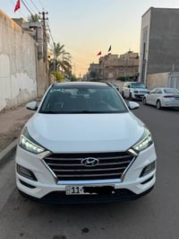 هونداي توسان 2020 شركة الگاصد مكفولة من الصبغ والضربة بالهلال بارد ورص...