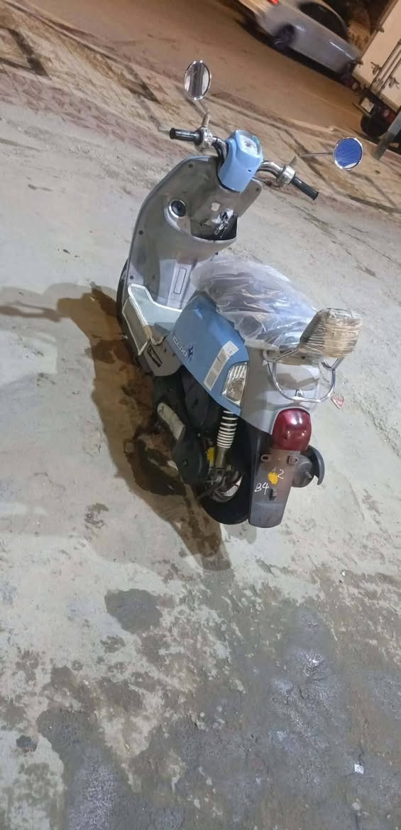 سلام عليكم دراجه بليسي البيع سعر 1500اواحد وانص وبيه مجال الشراي
الدرجه مختمه كفرات ومكينه رقم واحد رقم ***********
