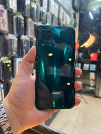 هواوي نوفا 7 i 😍 ذاكره128 🫡 رام 8 😍 بصمه جانبيه ✔️  المعالج  kirin810 ...