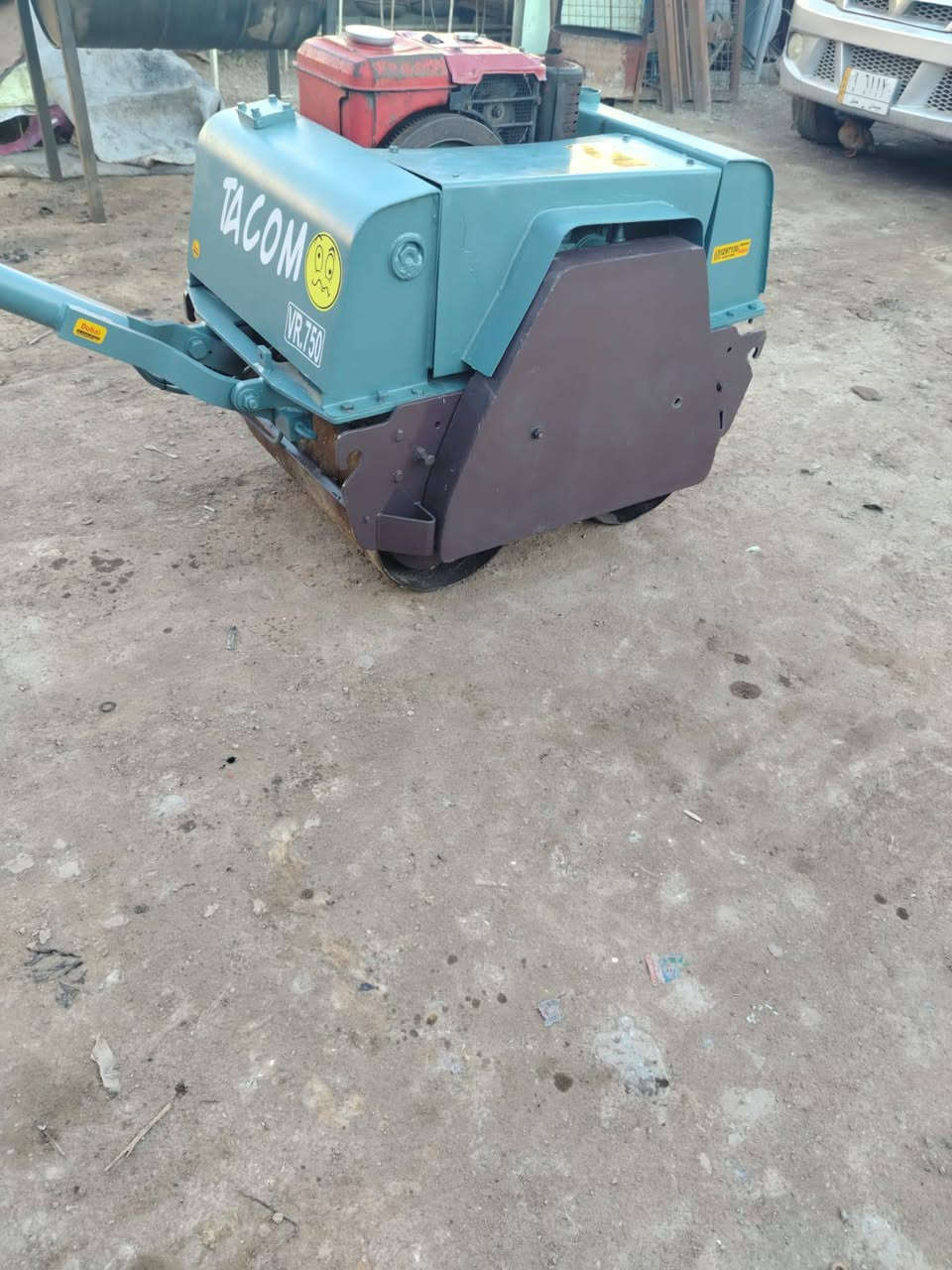 اتصل او واتساب ***********/////*********** 
حادله تاكوم ياباني 
نضيفه جدا 
محرك ينمر البلادي 
قماجي جدد 
جاهزه للعمل 
عرض 75سنتمتر 
وزن 750كيلو 
مكاني واسط الكوت مركز المدينه الحي الصناعي
