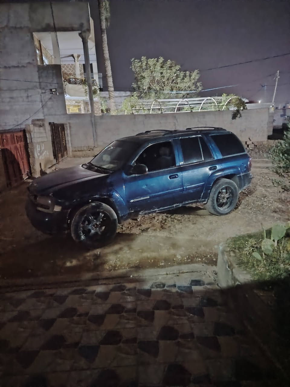 سلام عليكم ادوات بلايزر 2008 LTZ كامله كشنات كهربائي تحكم ستيرن كير ومكينه وحداديه فول للبيع سعر 28$ بيها مجال قليل مكان ديالى شهربان *********** اتصال ع رقم
