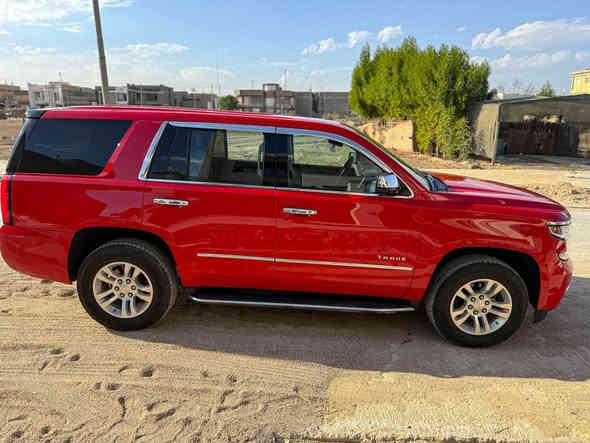 تاهو 2020 جديدة جديدة ماشيه ٣١  الف حقيقي   

ســعــر ✅  ٣٦٨ قابل للتفاوض 

مواصفات السيارة 
داخل جلد
كراسي امامية كهرباء 
كراسي هزار عند اقتراب السيارة من اي شي 
كراسي امامية  خزن ميموري 
كراسي امامية تدفئة و تبريد 
تحكم بالتبريد خلفي
كروس سرعة
فول تحكم استيرن
شاشة عرض الاعطال
كير اوتو و عادي
حساس خلفي
مانع انزلاق
منضومة زنون عالي ناصي 
فور ويل
دبل باتري من امريكا 
شاشة امامية كبيرة  
كامرة خلفية 
تشغيل عن بعد
قاصة سرية
صدر كير محرك  كفالة
ضرر السيارة تبديل جنطة فقط بدون ايرباك 

للتواصل  
***********
مكان السيارة ديوانية ديوانية
