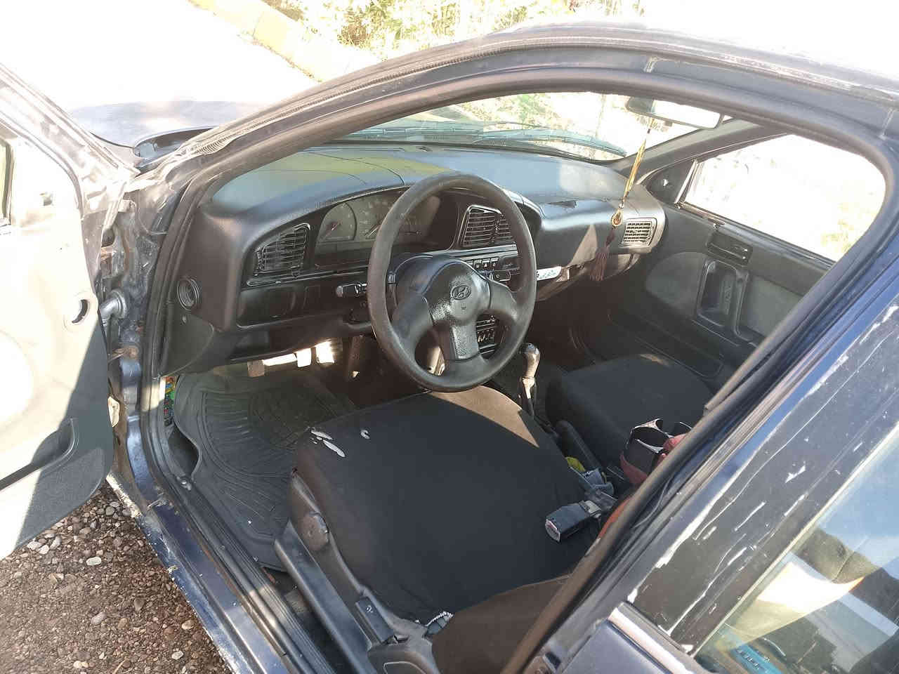 سلام عليكم لانتره دمعه البيع موديل 94 سيارة كاملة محرك لاتبخير ولا تنقص صدر جديد  كهربيات كلهه شغاله رقم ديالى سعر 22 وبيه مجال مكان ديالى على طريق دلي عباس اتصال على هاذا الرقم ***********
