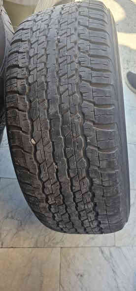 السلام عليكم 
تخم ويلات اصليه مستعمله 
لاندكروز موديل ٢٠١٧ حجم ١٨
تخم ويل وتاير ٥٥٠ الف انظاف 
***********
احمد ورمزي شارع فلسطين
