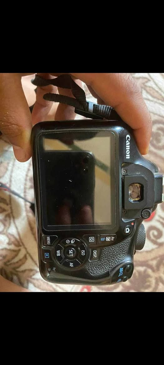 كانون 1.300 كامل ملحقات صوره عليه تخبل مكان سماوه سعر 400


**إذا كنت صاحب هذا الإعلان وتريد حذفه لأي سبب، رجاءا أرسل رسالة إلى الدعم الفني**