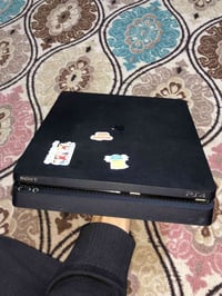 بلي فور • يد وقرصين • نظيف