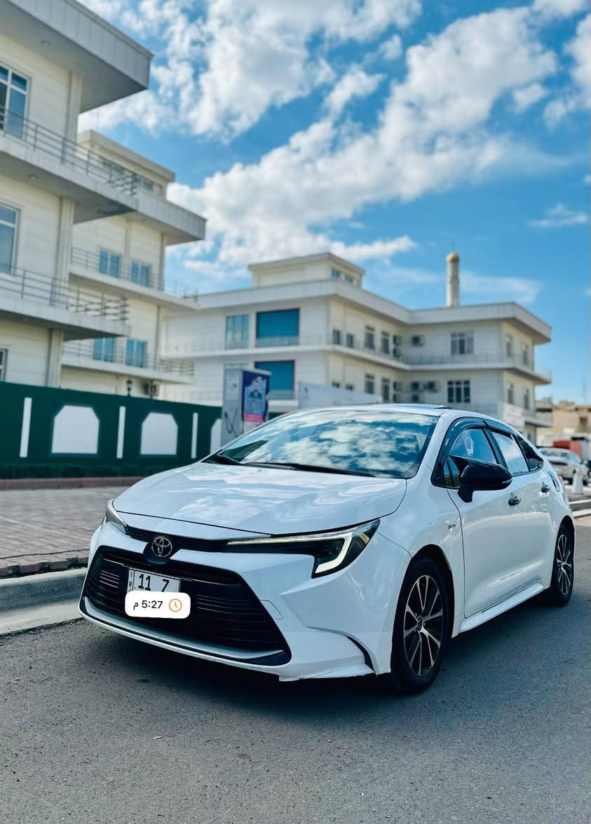 سلام عليكم حبايب للبيع كورلا موديل 2025 فول مواصفات للاخير اعلى مواصفات بشكل الامريكي 
سياره جديدة ومحافظ عليها كلش 
مغلف الارضية مالتها عازل صوت وجلد حته متتوصخ
مواصفاتها
سلايد روف
بصمة
شاشة 
كامره
حساس محيطي 360 درجة
رادار 
قيادة ذاتية
تحديد مسار 
كروز سرعه
شاشة دجتال 
ثلاث انظمة قيادة
ايڤي مود
سياد بريك بصمه
اوتو هولد 
تحكمات ستيرن
انارة زنون عالي ناصي 
زنون اوتو يشتغل وحدة بالضلمة
لايت عدسة ديناميكي متحرك
تبريد بيانو 
قطعتين تبريد
اضافات السيارة مري باتمان اسود
مطريات سود
سكوبات خلفية سود
جناح خلفي
داخل كاربون فايبر كير وفرس ودركة 
علامات الخلفية اسود
سياره مسويها بلاك ادشن بمكان متاخذ بلاك ب 170 ورقة تاخذ هاي وفرق كومة بالسعر
سياره عارضها ب 161 وبيها مجال حك الجية 
مكاني بغداد المنصور 
***********
