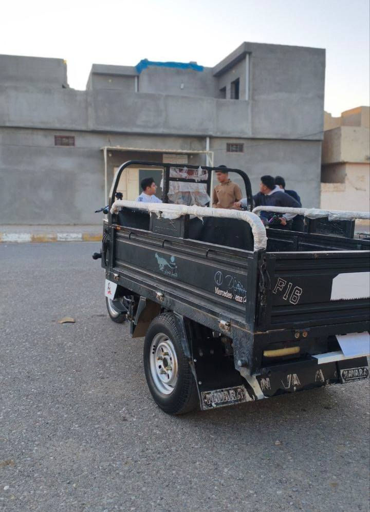 سلام وعليكم
🔹ستوته للبيع 2023
🔹محرك200cc
🔹ستوته خير من الله سعر وباقي تفاصيل خاص 
🔹أو الاتصال ﻋ***********
