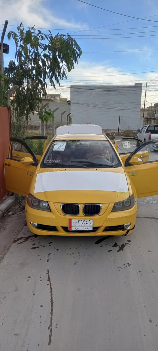 ليفان للبيع موديل ١١ كابون بانزين بيها كير اتوماتيك محرك الاصلي السياره حلوه ونضيفه رقم بغداد وعليها هيئه ٢٥٠ بنص عليا وعلى المشتري الغرامات  صفر  السياره حادثها من ورا ومن كدام ضربه خفيفه معدله على بارد مشروع وطني التحويل من الموصل الكير والمحرك فحم ×فحم العنوان موصل جانب الايمن  *********** السعر ٣٥ وبيها مجال
