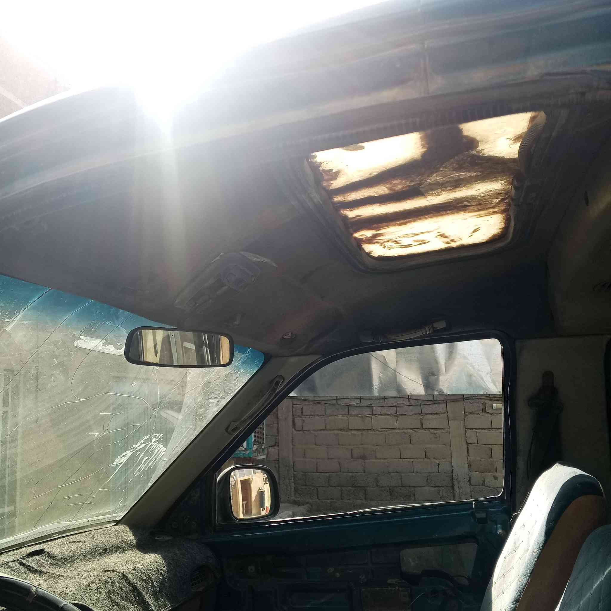 كيا بريجو٩٦محرك كير جيد شواصي نظيفات بريك جيد بيهة حزام مصبوغ أساس فقط تخم تاير وباتري جديد دوشمة جديد تحويل شوكت متحب سيارة بيهة بعض الملاحظات  والسيارة مثل ما موضحة بالصور السعر٤٢ موبايل ***********
