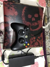 اكس بوكس 360 للبيع مع كامل ملحقاته مهكر جهاز نضيف كلش جوده عاليه دقه م...