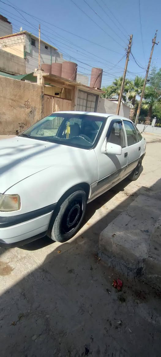 فيكترا للبيع محرك 18 سياره باسمي المحرك في اثر صرف الجير الثالث يفلت السعر 37 بها مجال الاتصال على الرقم 0751820016


**إذا كنت صاحب هذا الإعلان وتريد حذفه لأي سبب، رجاءا أرسل رسالة إلى الدعم الفني**