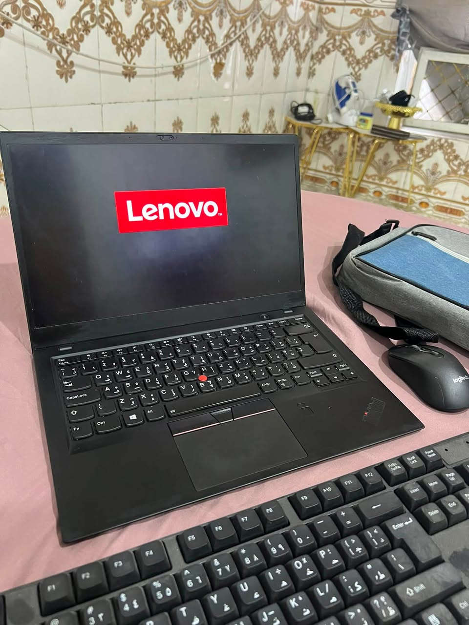 � للبيع لابتوب Lenovo ThinkPad – مواصفات ممتازة 🔥

✅ المعالج: Intel Core i5-8350U (جيل ثامن)
✅ الرام: 8GB DDR4
✅ الهارد: SSD 256GB سريع
✅ كرت الشاشة: Intel UHD Graphics 620
✅ النظام: Windows 11 Pro أصلي
✅ الحالة: نظيف جدًا ويعمل بدون أي مشاكل.

مناسب للدراسة، الدوام، الأوفيس، المحاسبة، التصفح، والبرامج اليومية، مع سرعة ممتازة بفضل الـ SSD

مكاني لامين الثانيه *********** تجي تفحص وتقتنع اله تاخذه توصيل ماعندي 

السعر 330 الف وبي مجال حته الجنطه ويا عراضه كامله
