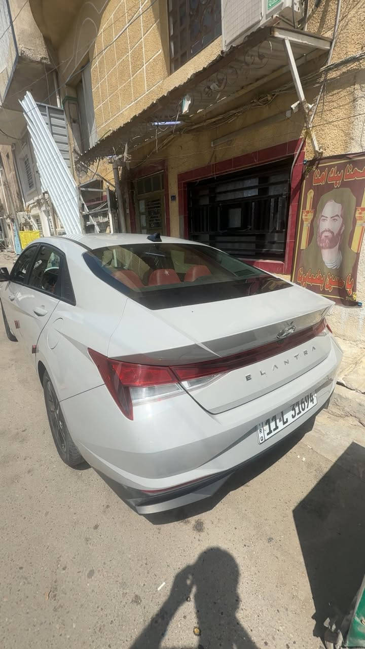سلام عليكم الانترا 2023 لون اسمنتي اسموك المرغوب داخل جلد احمر عمل بصمه تشغيل عن بعد رادار امامي خلفي توقف ذاتي تحديد مسار نقطه عمياء بل مري كأمره تدفئه مقاعد وستيرن حادثها شاملغ امامي امبدل نفس لون سياره كفاله عامه مابيها اي صبغ(ملاحظه الغد على كد اقل القيطان بي تعديل ) سعرها مناسب بغداد هـ*********** سياره تخم تاير بيها عل فيس ممتوفر
