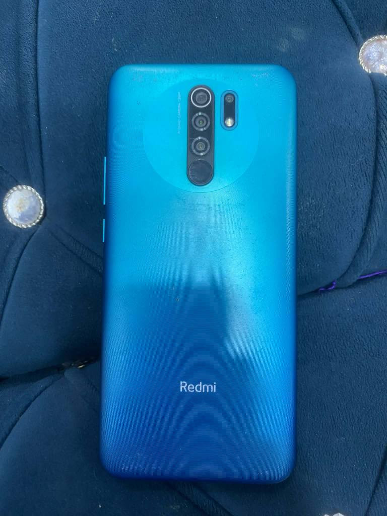 سلام
عليكم 
جهاز ريدمي 9
ذاكره 64
جهاز نظيف برغي مامفتوح 
المكان بابل القاسم مجمع حجي حسين 
للاستفسار على الرقم ***********
السعر 100وبي مجال بسيط
