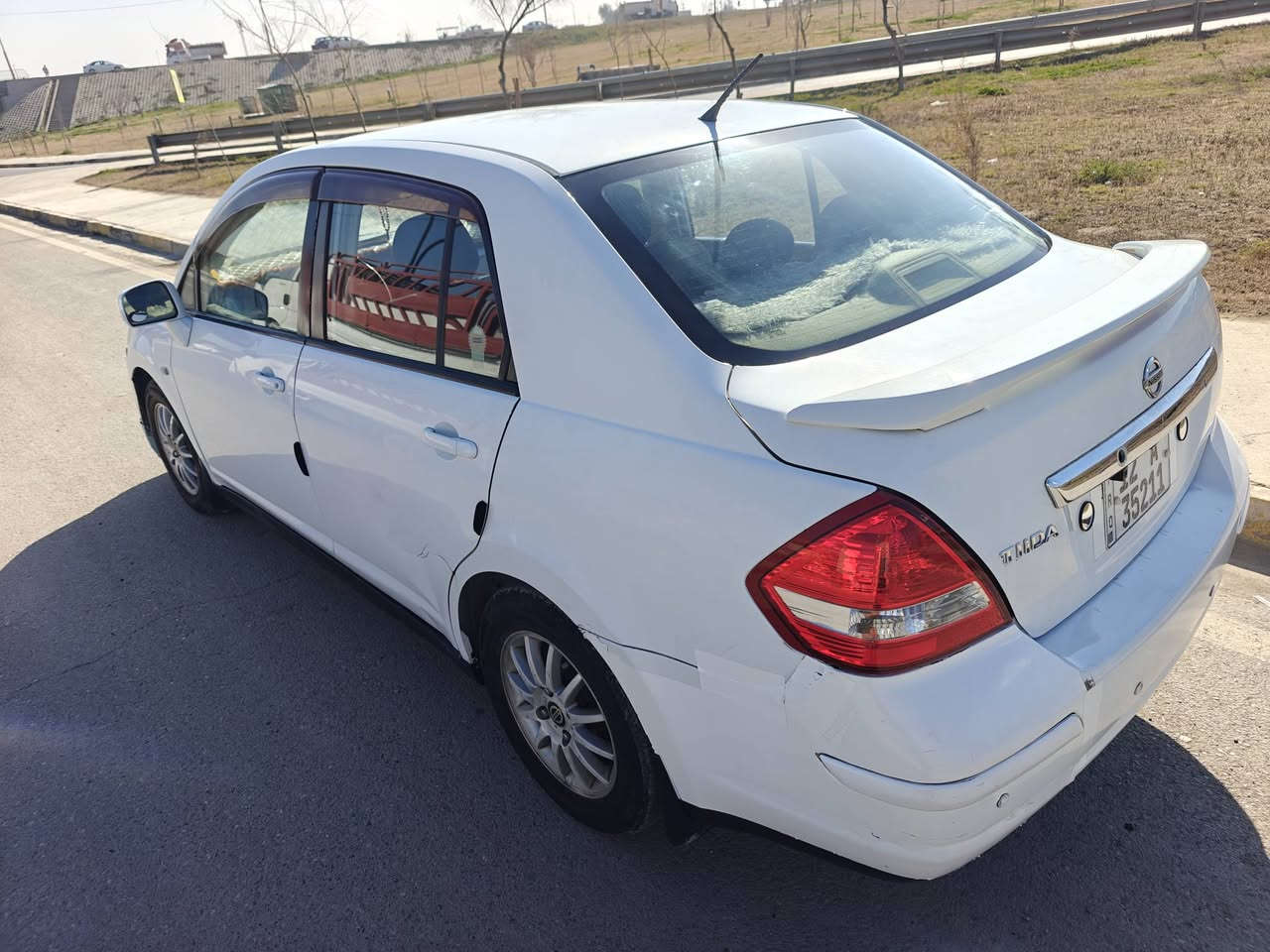 السلام عليكم 
نيسان تيدا 2008 بدون صبغ 
شرط كير محرك تدفئة تبريد شغال
بيها كوبون والسيارة بأسمي
السعر 82 شراي اتصل ***********
