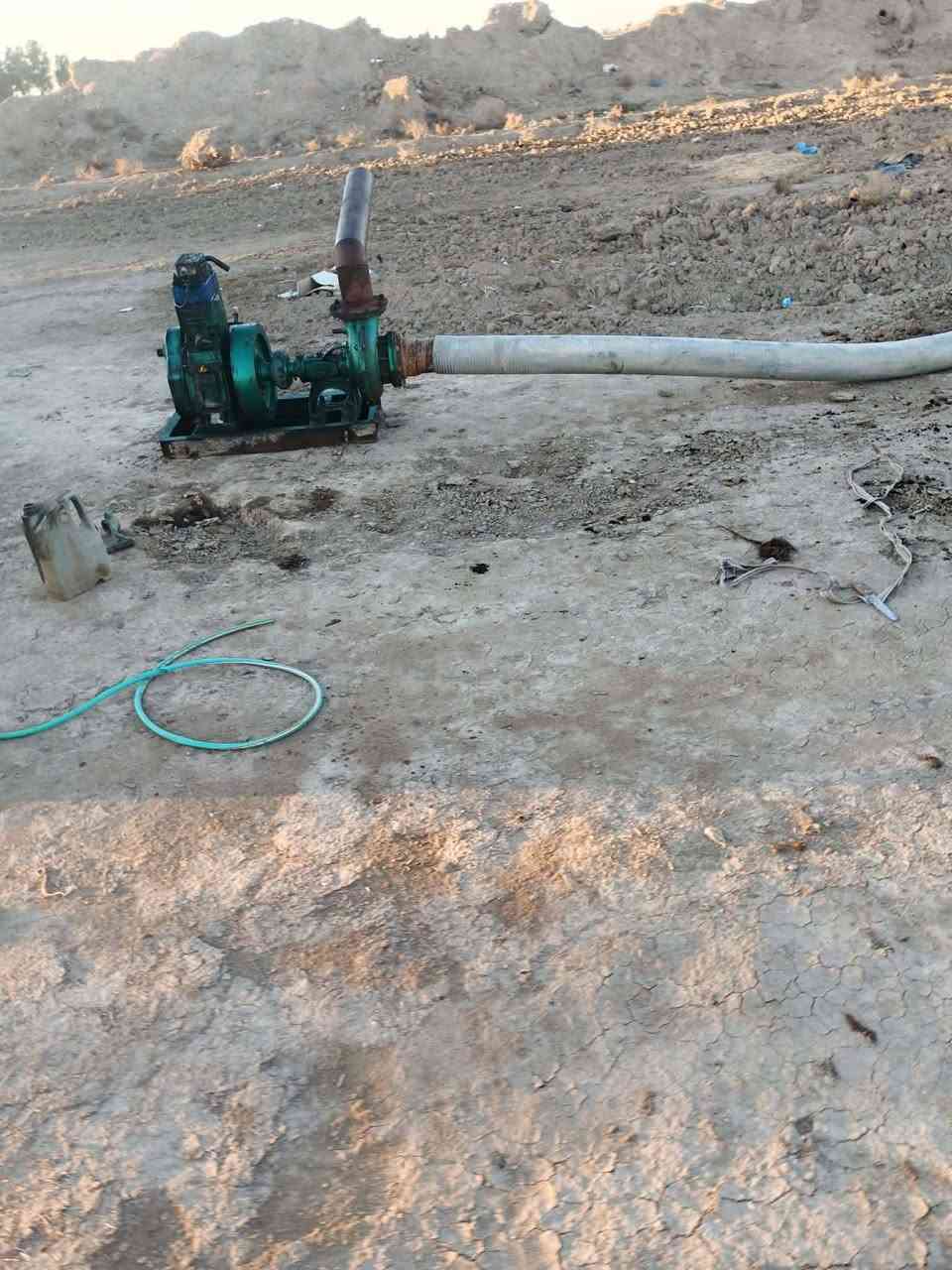 ماطور للبيع ابو 10 العدد2 مع صونده7 متار ***********
