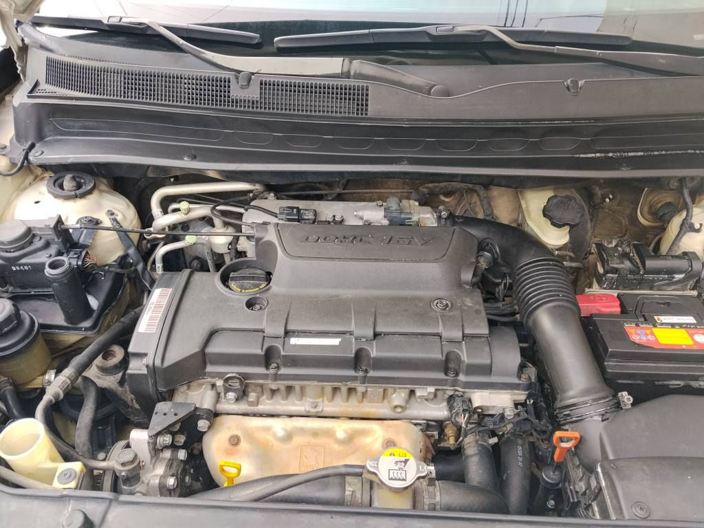 كيا صول 2000 دوش سياره ليبل واحد مصبوغه حزام بيها بدايته الحوض بسيط حادثها فقط باقي السياره بدون حادث بجم بدون ظرر سياره كير محرك تبريد تدفئه ماشيه 139  سياره باسمي سنويه وهزه جديده بيها نظام ايكو موديل 2010 سعرها 85 وبيها مجال معقول *********** مكاني كرخ *********** بغداد, العراق
