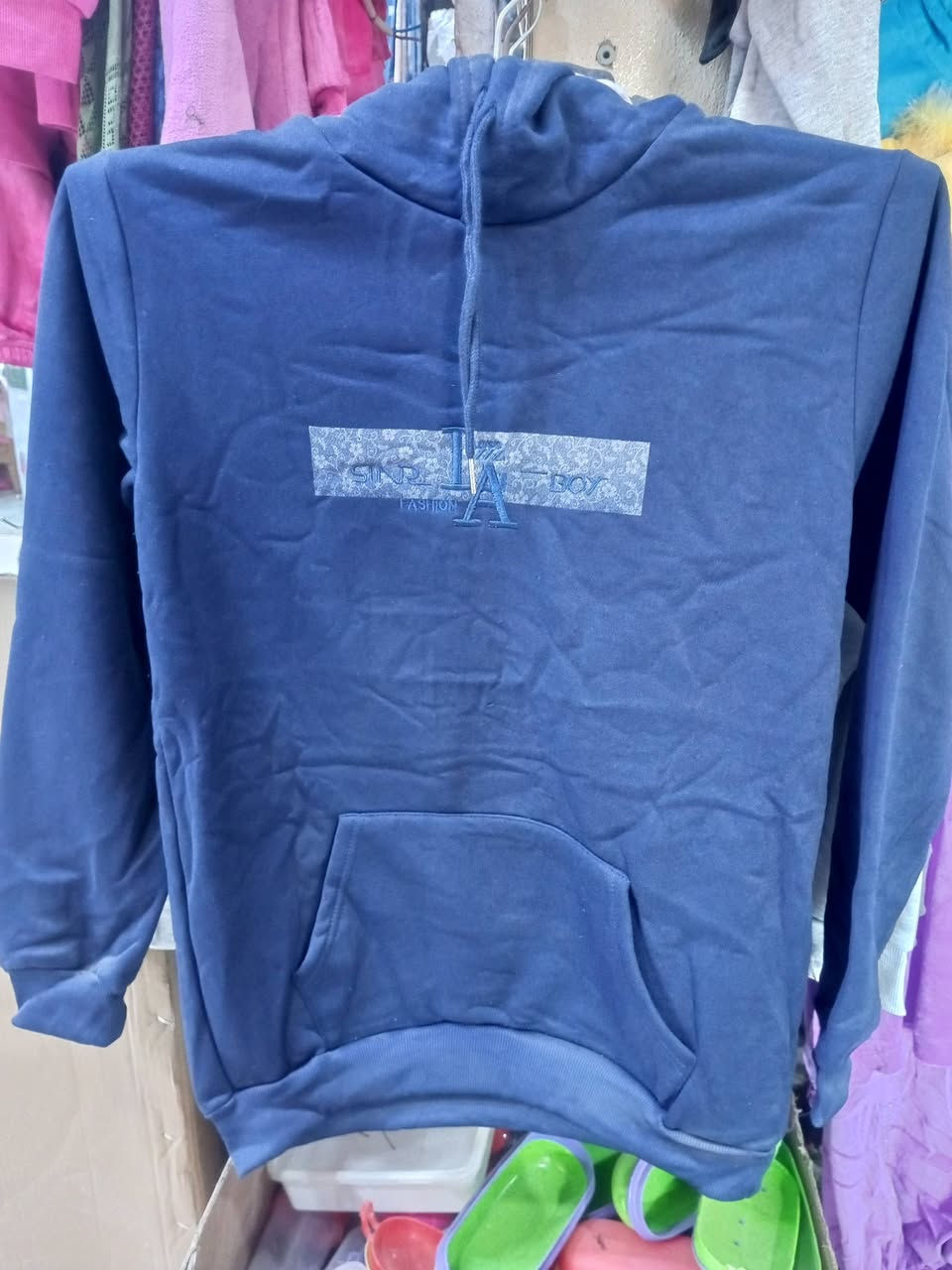 هودي بناتي ولادي سعر القطعه 7 الاف
 يوجد خدمت توصيل داخل هيت وحي. البكر للحجز واتساب 
***********
