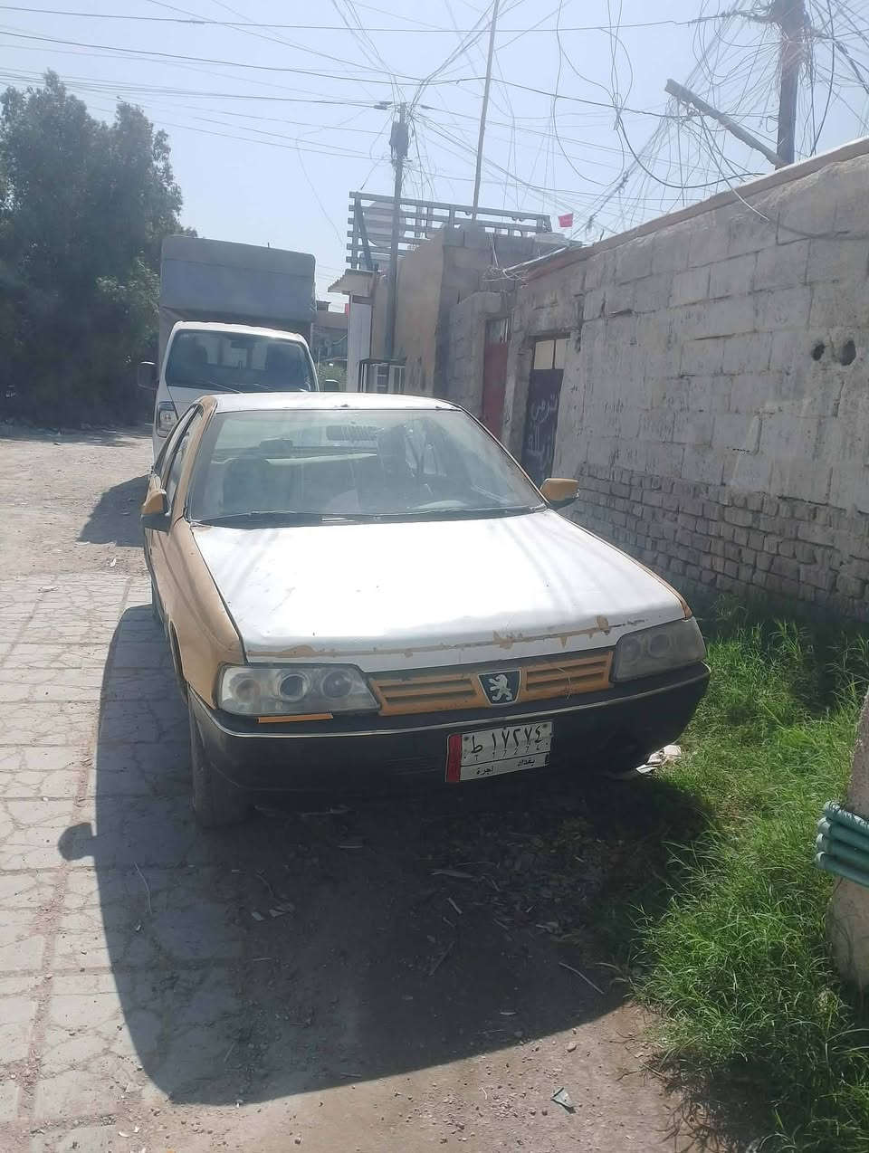 سلام. عليكم بيجو. روه البيع. او مراوس مكينه كير.
مكوفلات. سياره. جاهزه.  تحويل ثاني.يوم .  عليه. غرامات. 

***********
