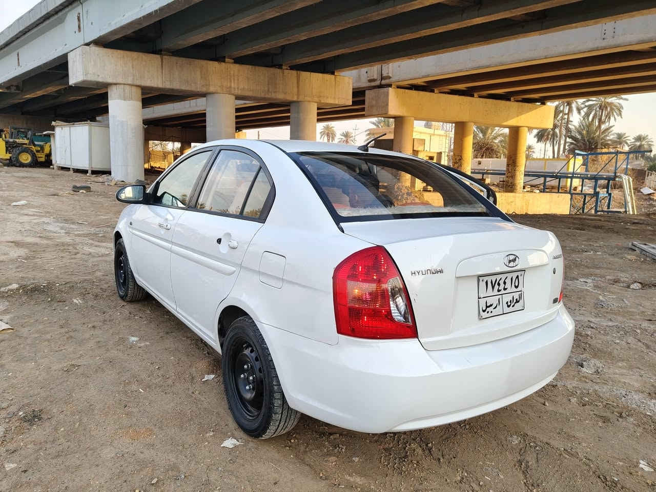 السلام عليكم 
اكسنت مديل 2011
بيه جاملغ جهت العبري صبغ
بيه مكانيين بارد
السعر 97 وبيه مجال 
*********** بي واساب
