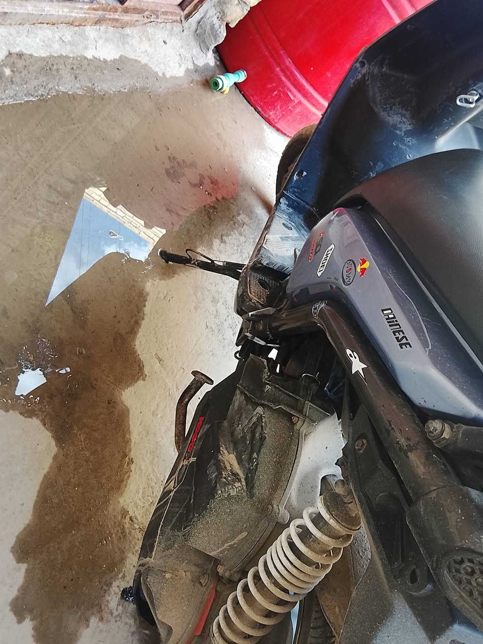 سكنس جبلي معروضة للبيع ب٧٠٠الف وبيهة مجال يرادلها ترتيب ***********
