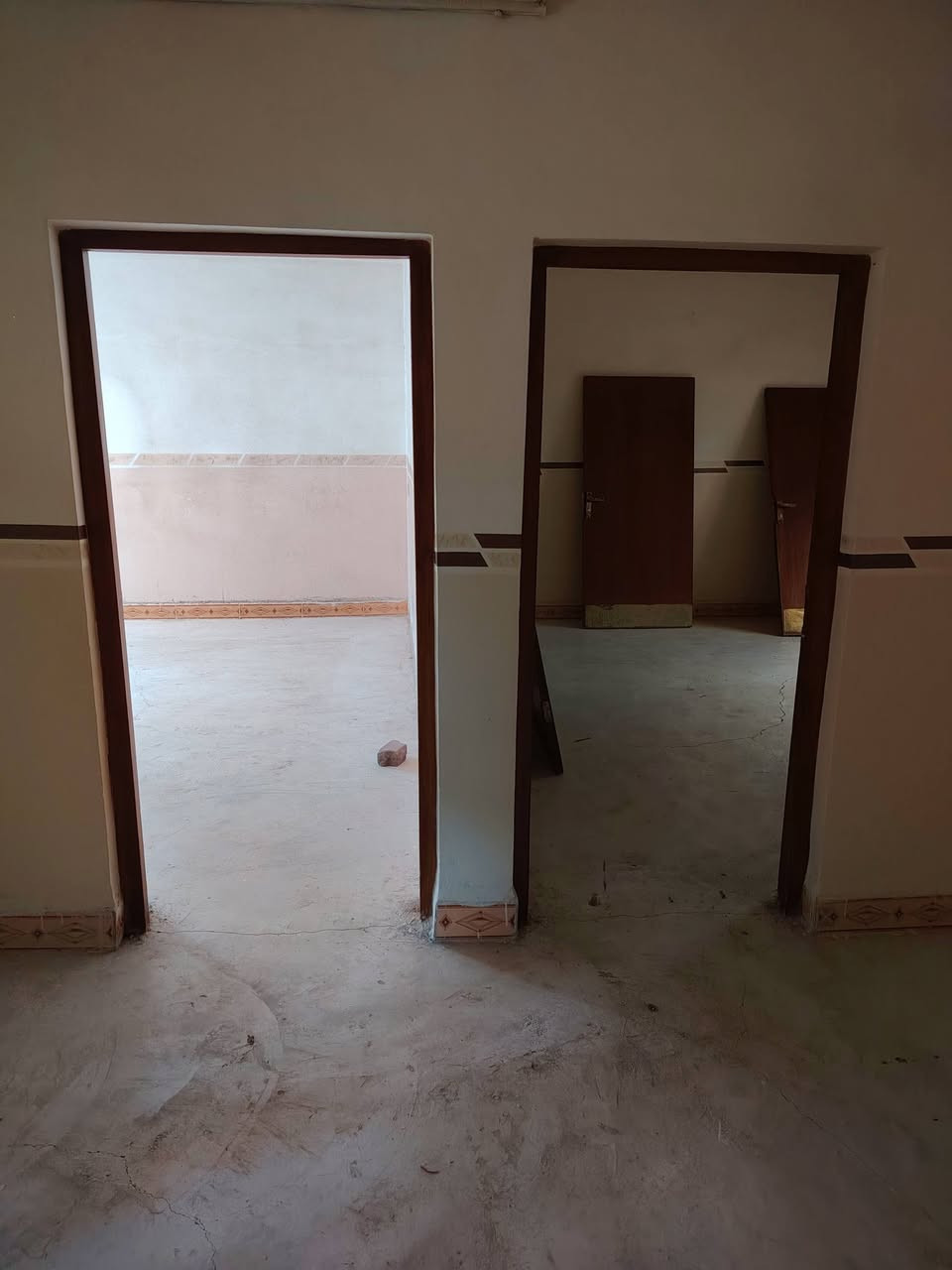 بوب للبيع العدد 5 هنه وجرجوباتهن الاتصال على الرقم ***********
