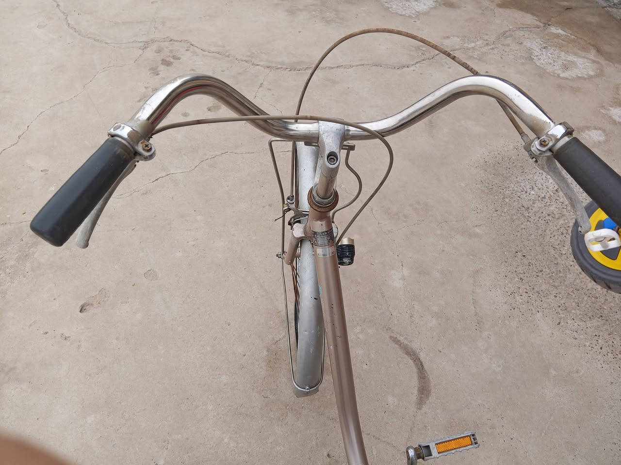 السلام عليكم بايسكل جديد متروك صاله شهرين السعر 120وبيه مجال للشراي


**إذا كنت صاحب هذا الإعلان وتريد حذفه لأي سبب، رجاءا أرسل رسالة إلى الدعم الفني**