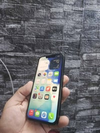 آيفون ١٣ • ١٢٨ • زيتوني