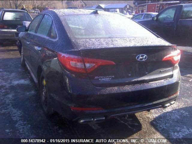 سوناتا 2015 سـبورت فول 1/1 وارد امريكي
صور  الحادث مرفق مع المنشور 
رقم بغداد 
فتحة سقف بانوراما 
ماشيه:73 الف ميل 
تحديد مسار
اتو هولد 
مثبت سرعه
سايد بريك دكمه
بصمة تشغيل
بصمة ابواب
بصمة جنطة فتح تلقائي 
شاشة كبيرة كار بلي
كامرة خلفية 
كشنات جلد اسود
كشنات كهربائية
كشنات خزن ميموري 
 كشنات امامية تبريد تدفئة
كشنات خلفي تدفئة 
بردات خلفيه بالابواب
رادار جانبي بالمري
اشاره ليد جوانب
انارة ترحيب عند الاقتراب
محرك 2000 تيربو GDi 
تحكم استيرن
شفتات استيرن
ثلاث انظمة قيادة
نظام ايكو ( اقتصاد بانزين )
نظام سبورت ( وضع رياضي )
نظام نورمل ( عادي )
مانع انزلاق
سستم صوت انفنتي
 تاير نظيفات
وباقي المواصفات معروفه 
مكان السيارة بغداد حي الجهاد   
بحاجه الى  وبوليش ودوشمه بغداد, العراق


**إذا كنت صاحب هذا الإعلان وتريد حذفه لأي سبب، رجاءا أرسل رسالة إلى الدعم الفني**