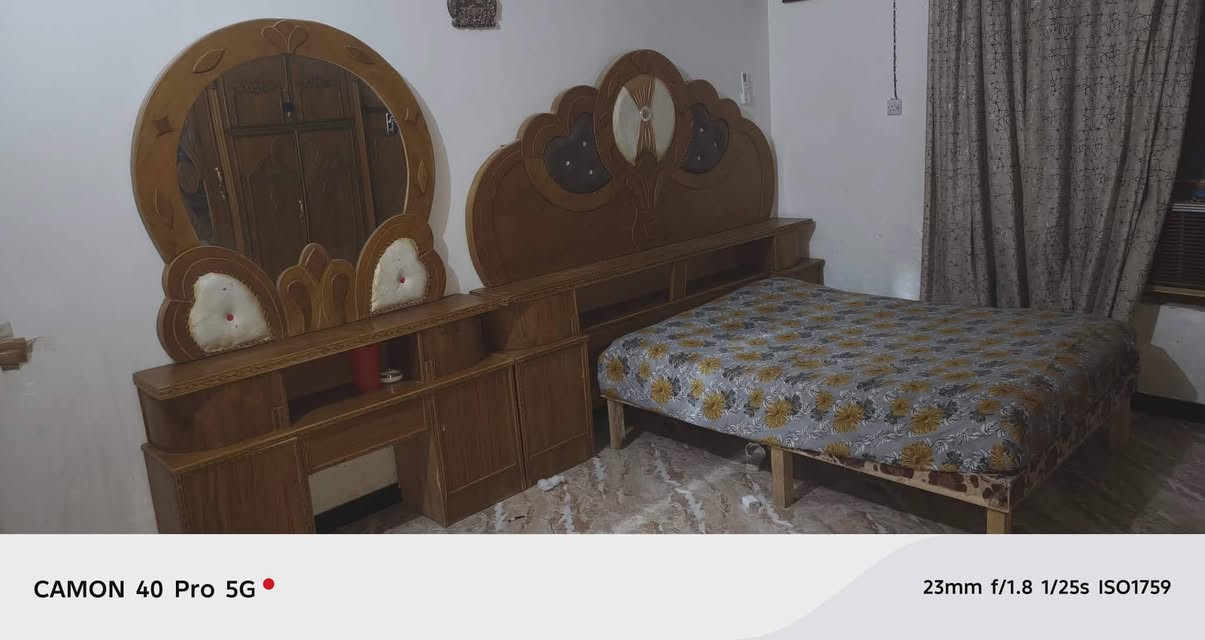 السلام عليكم غرفه تزكام للبيع نضافه ٩٠٪ وهاذه رقمي ***********
