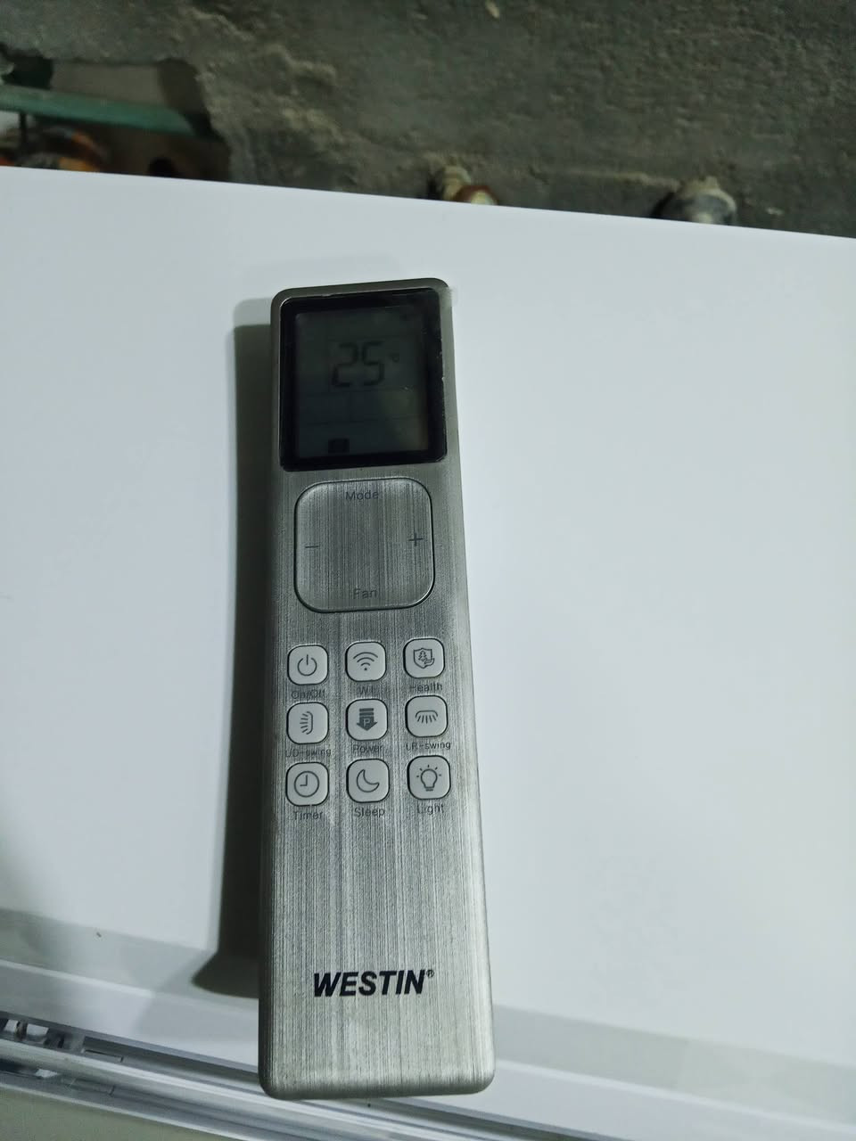 سبلت 3 طن جداري مستخدم شهر ونص بكافتريا وعزلت للاستفسار اتصال ع الرقم ***********
او ع الخاص
