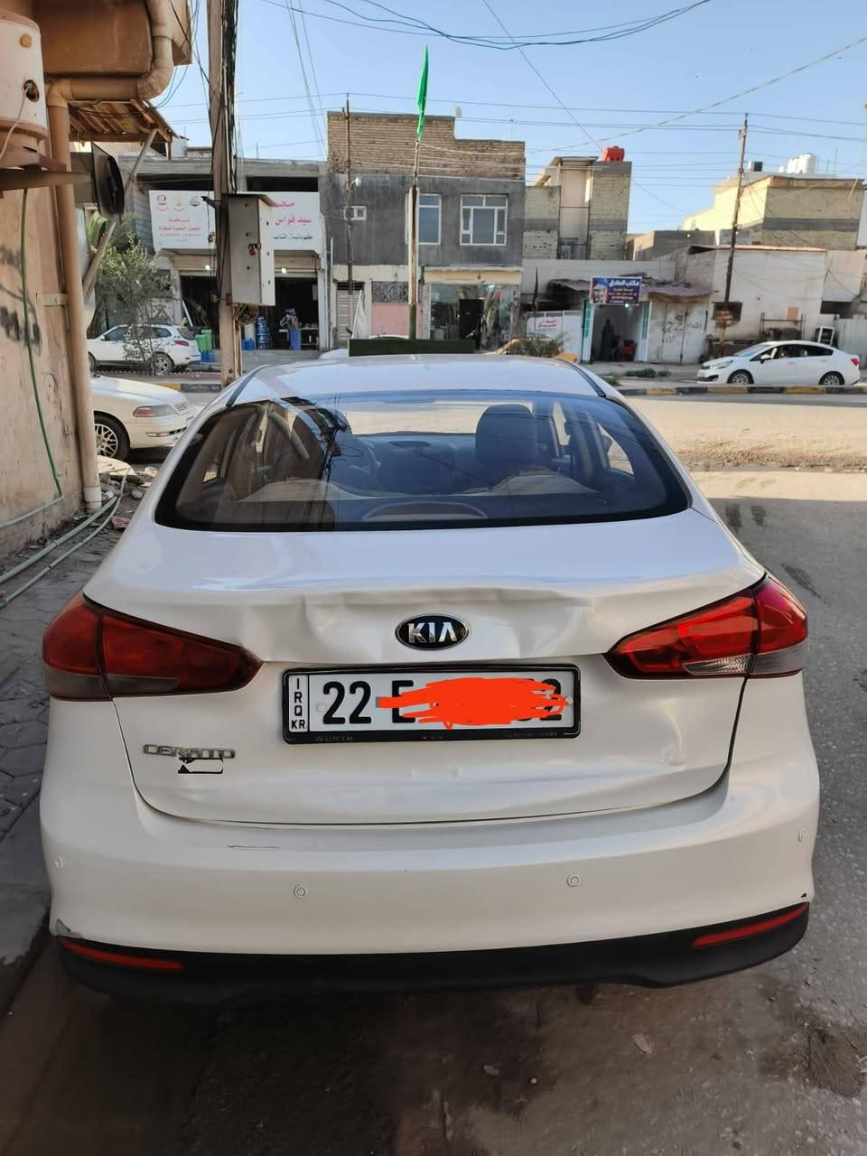 السلام عليكم سيراتو موديل 2017 خليجيه رقم أربيل
سيارة مكفولة من الصبغ والتبديل
بيها بس طخا بل  قبق الجنطه مثل ما موجود بل صورة 
ماشيه 156الف حقيقي 
مكينه وگير كفاله 
تبريد ثلج 
مكينه 1600 مامفتوحه 
شاشه وكامرة خلفيه 
حساسات خفيه 
مانع انزلاق 
السعر المطلوب 135$ورقه وبيها مجال 
أي استفسار اتصال على رقم 
***********
المكان النجف الاشرف
