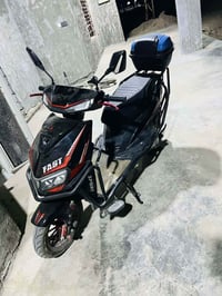 ماطور شحن للبيع نظيف بعده جديد موديل 2025.  استخدام قليل #السعر 700 لْ...