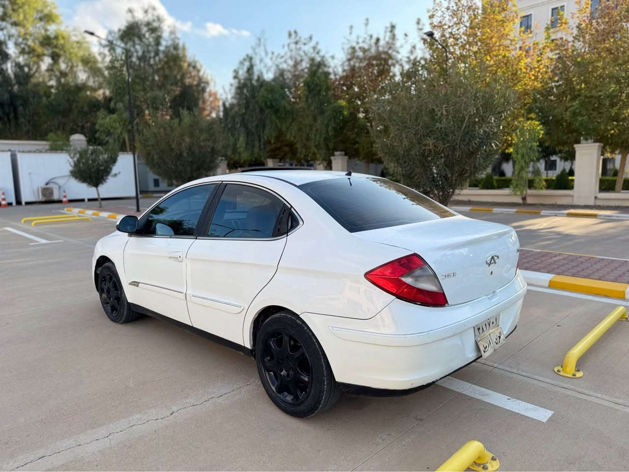 Shery A3  
تکایە هەموی بخوێنەوە ئەوکات تەلەفۆن بکە لە خزمەتام 
مۆدیل ٢٠١٤ 
سەیارەکە ئەوەلیاتە بەناو ناکرێ 
شێری بە تامی یارس گێر و مەکینەی یارسە 
سەیارەکە فول مواسەفاتە ٢–٣ پارچەی بۆیاخە دەعمی قورسی نیە سەقف و حیزام بەشەرت 
گێر تۆماتیک + سلایت + تەبرید نەمس + ڤۆلیۆم + تحدید سرعە + ناو زەرد + تراکشن + مۆدی ناو بەفر + سویچ شقارتە +کۆنترۆل سندوق کۆنترۆل +لایت زینۆن 
سەیارەیەکی پاک و جوانە و هیچ کێشەی نیە بۆ هاتو چۆ 
تێبینی….
سەیارەکە بە ئەوەلیات دەیفرۆشم بەشەرتی ئەوەی ماڵی کەس نەبێ و حدزی لەسەر نەبێ و پارەی کەسی تێدا نەبێ ئەوەلیاتی رەقەم و سەنەوی لە دایرەی مرور هەبێ بە شەرت 
نرخی ٣٨ وەرەقەیە و کەمێک مامەڵەی تێدایە 
*********** أربيل, العراق
