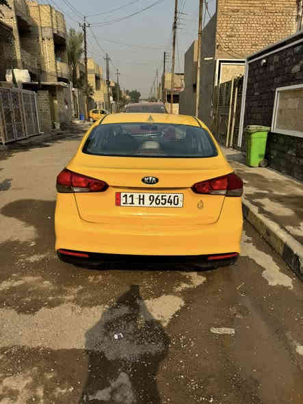 السلام عليكم فورتي وأرد أمريكي موديل 2017 سياره ليبر واحد حادثه بس البنيد بدون ضربت دواخل صور الحادث بالمنشور رقم بغداد دولي جديد سياره بسمي موصفات منظومة غاز حساسات كأمره محرك 2000 دوش كير ايتي تخم تاير حداديه جديده تحكم ستيرن جيهتين كشنات دلو الكاعيه جلد سياره حلوه جاهزه مكاني بغداد رقم الهاتف ***********
