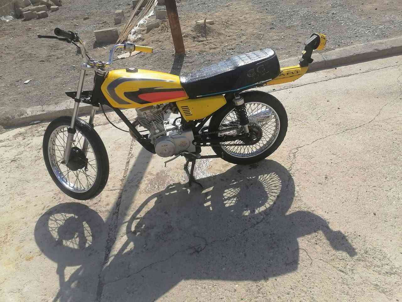 السلام عليكم ماطور بارت خمس تسعات نظيف مابي شي 300وبي مجال ***********
