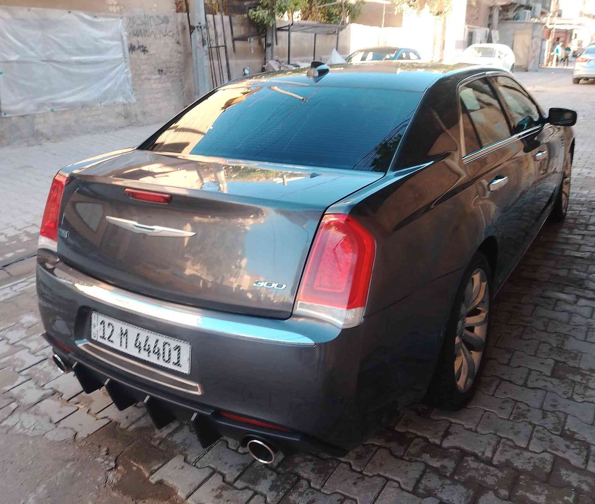 أوباما 2018 اصلا رقم نينوئ
كتاب ضباط دخول جديد وتسجيل جديد صار كم يوم
رقم مميز 44401/ماشيه 159 /الف mi
السيارة بيها صبغ نصف جاملغ خلفي وصبغ دعاميه خلفيه فقط /صور الحادث بالمنشور بدون ايرباك 
محرك كير حداديه كهربائيات كلها تمام ادامه جديده 
بانوراما /ستيرن تدفئه 
كشنات جلد كهرباء تدفئه تبريد امامي خلفي
ويا حجم /20
مكاني بغداد /الكرخ
***********
