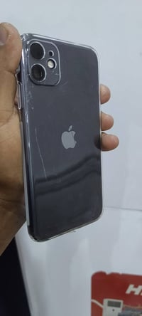 ايفون ١١ • ١٢٨ • كاميرات معطلة