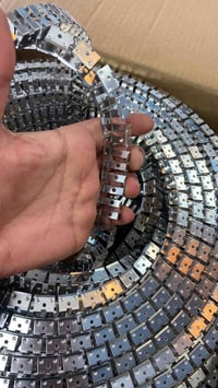 سكة عقرب • نيون فلكس • تكريت