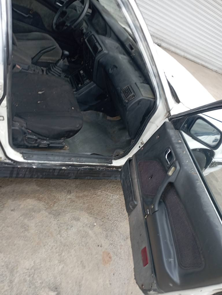 مه كينه 63گير عادي 
سلايت جام كارابا
ئارم بلاستيك هه ولير به شه رتي اوه ليات سه يته ره 
تاخم بيش بشت تونده 
كارابايات هه مو يش ده كا 
سياره كه سقفي مه عجوني هه يه 
به شه رتي موسو براوه پيشو پشتي ده عمي نيه
گيرو عه ينه و كلاج تازه گوريوه 
پاتري  و روني مه كينه تازه گوريوه
گه رمي لايت فلجه ناوگيج ته نزيل هه مو ئيش ده كا 
سعري 17وه ره قه معامله 
اگه ر موشته ري وه ره سه يري بكه به نامه نابيت 
*********** أربيل, العراق
