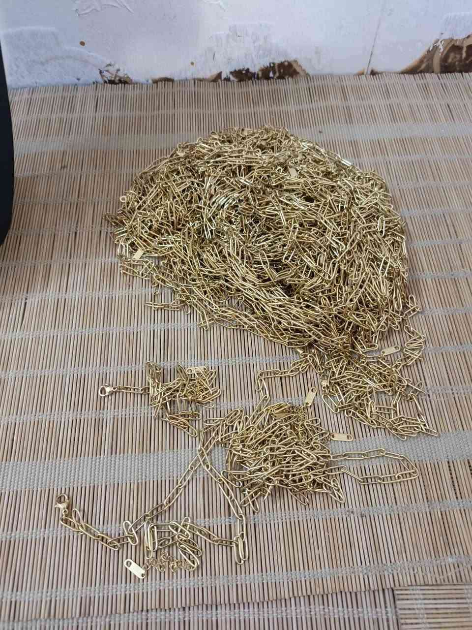 سلسلة/زنجيل خالي بدون مدالية ذهبي مقاوم للصدأ 
متوفر كمية سعر القطعة 2000 
كل 3قطع  5000 الف


**إذا كنت صاحب هذا الإعلان وتريد حذفه لأي سبب، رجاءا أرسل رسالة إلى الدعم الفني**